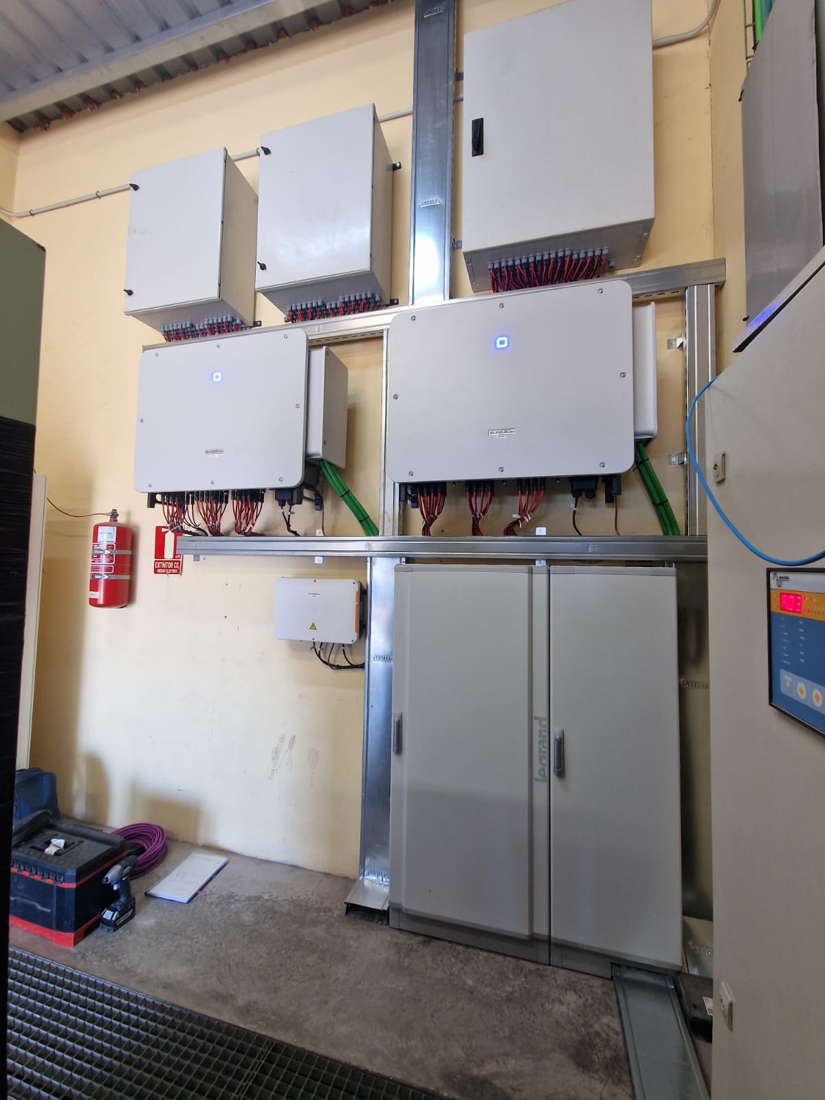 Instalación de Autoconsumo Solar Mesturados Canarios